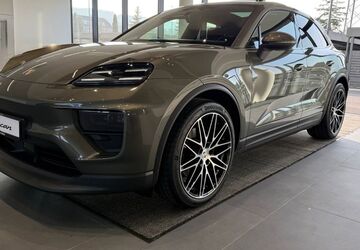 Porsche Macan 9.900 km 89.900 &euro; Minden 32429