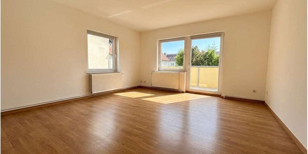 Etagenwohnung Stadthagen - 3 Zimmer, 75 m&sup2;, 645&euro; | Angebot:27263388