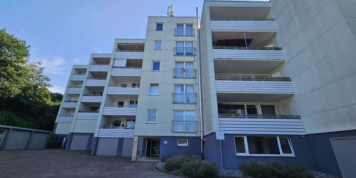 Etagenwohnung Porta Westfalica - 3 Zimmer, 110 m&sup2;, 700&euro; | Angebot:27045790