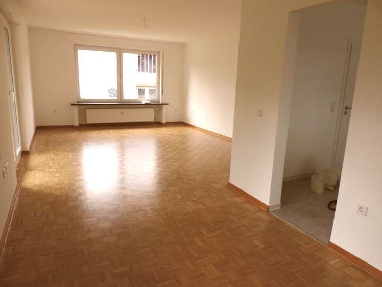 Etagenwohnung Bad Salzuflen - 4 Zimmer, 97 m&sup2;, 900&euro; | Angebot:26866779