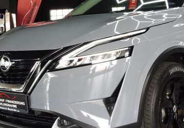 Nissan Qashqai 28.812 km 25.999 &euro; Bünde 32257