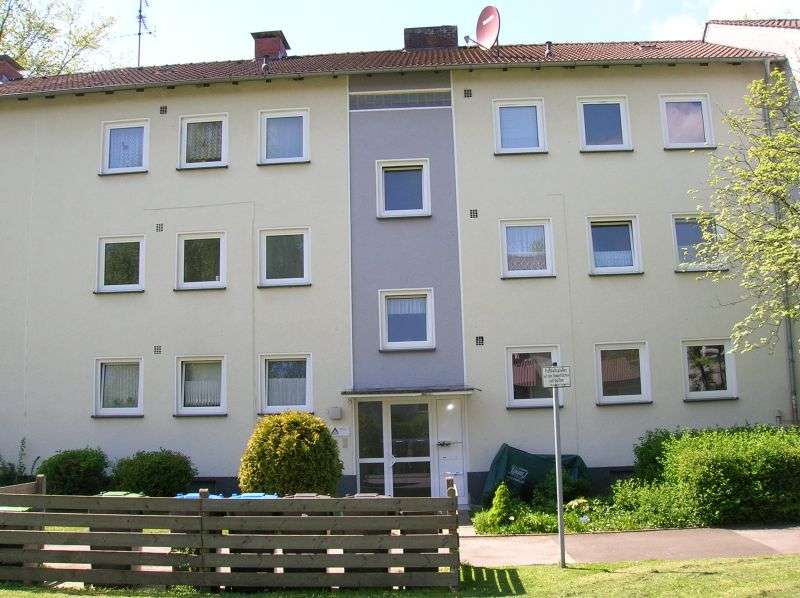 Etagenwohnung Lemgo Büllinghauser Heide - 3 Zimmer, 67 m&sup2;, 429&euro; | Angebot:27426980