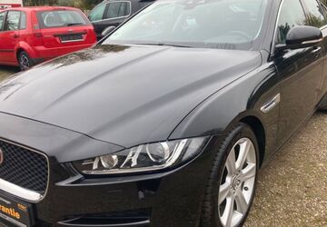 Jaguar XF 140.266 km 12.399 &euro; Minden 32429