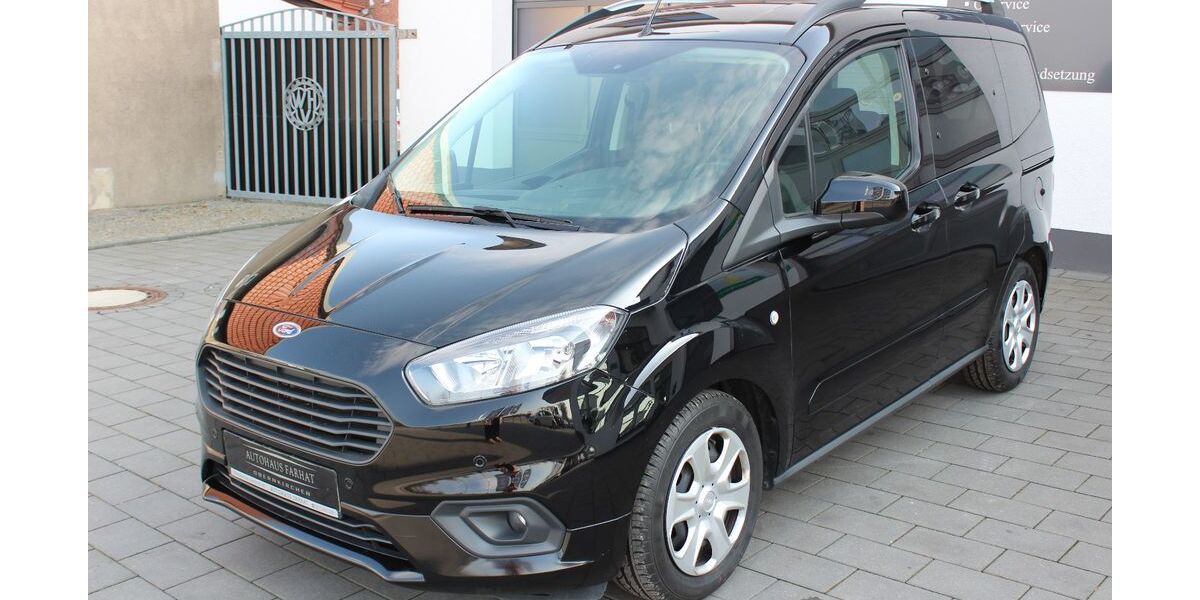 Ford Tourneo Courier 53.000 km 12.990 &euro; Obernkirchen/Vehlen (B65) 31683