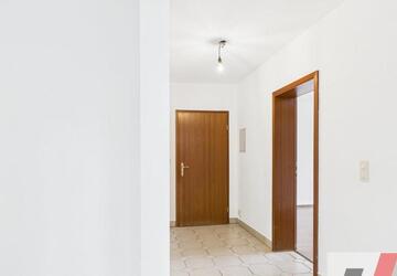 Wohnung Kalletal - 3 Zimmer, 84 m&sup2;, 570&euro; | Angebot:25902949
