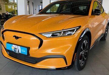 Ford Mustang Mach-E 32.500 km 34.995 &euro; Herford 32052